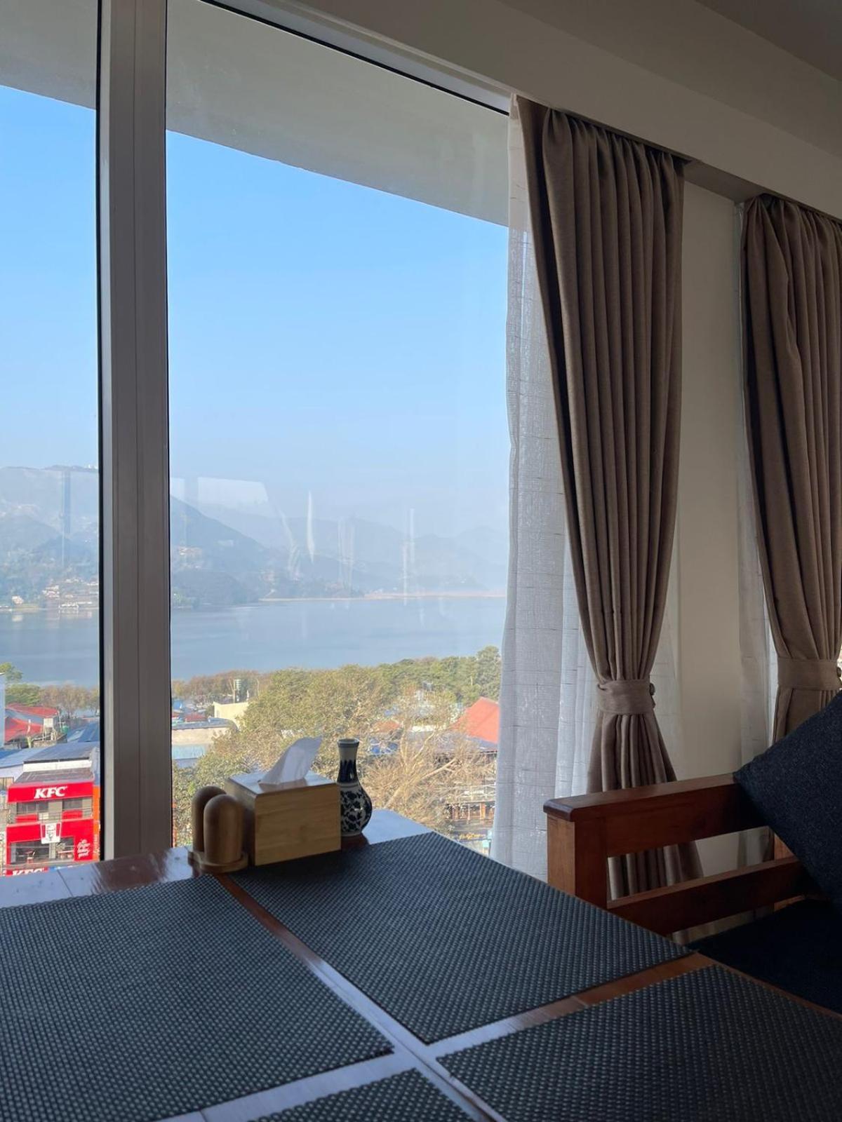 Hotel Pokhara Alpine And Springs Exterior foto